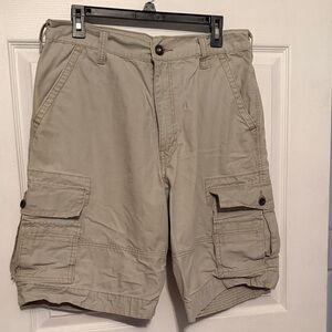 Levi's Men's Beige Cargo Shorts